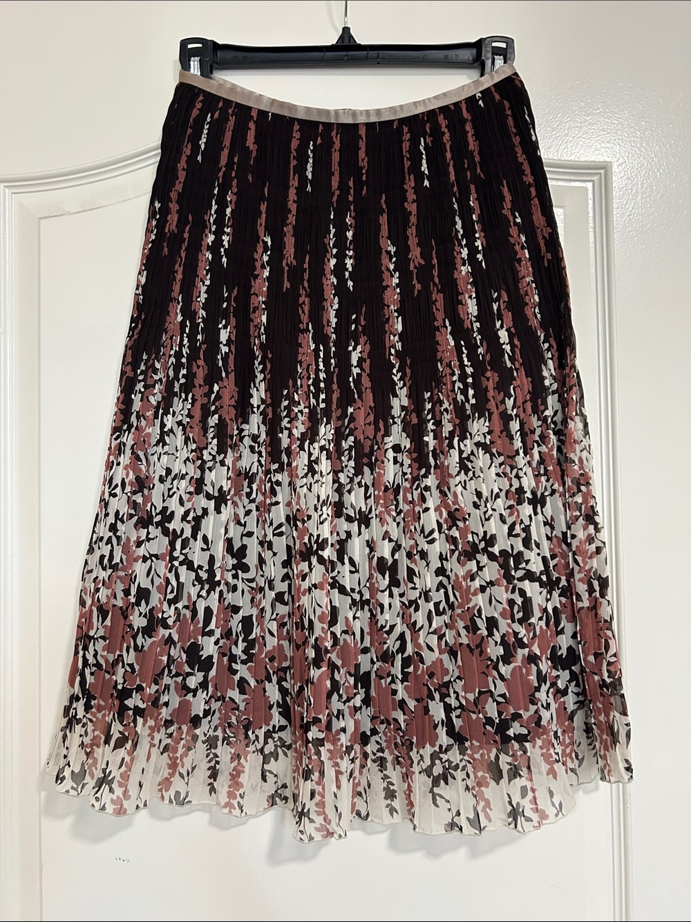Pleated Floral Midi Skirt in Black, White & Mauve